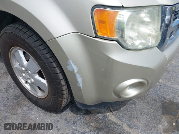 2012 Ford Escape XLT with VIN 1FMCU0D74CKA07739, listed as a IAAI auction lot 42100820 with 308,265 mi miles. Bid and sale history available at carsss.com. Image 14.