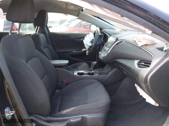2020 Chevrolet Malibu LS with VIN 1G1ZC5STXLF081361, listed as a IAAI auction lot 41903993 with 120,084 mi miles. Bid and sale history available at carsss.com. Image 5.
