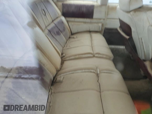 1987 Cadillac DeVille z VIN 1G6CD1181H4318101, wystawiony jako Copart lot #75354324 z przebiegiem Nie podano mil oraz Szkoda całkowita • Salvage title. Historia ofert i sprzedaży dostępna na DreamBid. Obrazek 10.