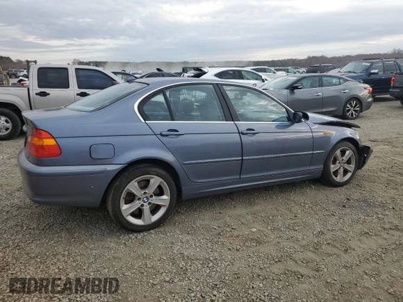 2005 BMW 3 Series 330xi with VIN WBAEW53455PN40181, listed as a Copart auction lot 77047263 with 111,000 mi miles and Salvage Title. Bid and sale history available at DreamBid. Image 3.