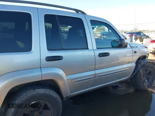 2002 Jeep Liberty Limited with VIN 1J8GL58K02W296204, listed as a IAAI auction lot 41527961 with 195,837 mi miles and . Bid and sale history available at carsss.com. Image 14.