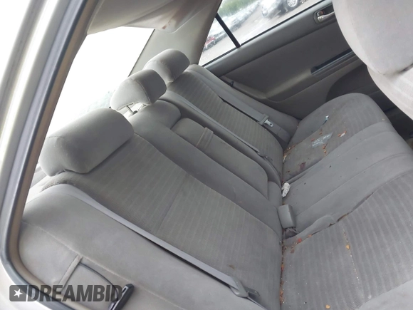 2006 Toyota Camry STD with VIN 4T1BE32KX6U736645, listed as a IAAI auction lot 42495312 with 177,972 mi miles and . Bid and sale history available at DreamBid. Image 8.