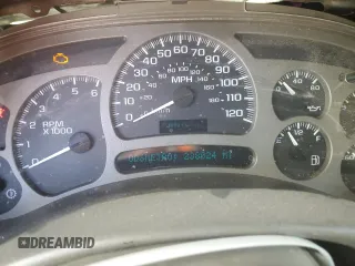 2005 GMC Yukon Denali z VIN 1GKEK63U35J228887, wystawiony jako Copart lot #68141304 z przebiegiem 238 024 mil mil oraz Szkoda całkowita • Salvage title. Historia ofert i sprzedaży dostępna na DreamBid. Obrazek 9.