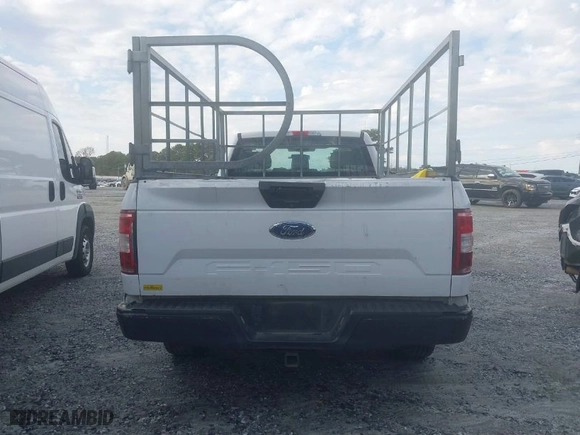 2019 Ford F-150 XL with VIN 1FTMF1CB5KKC45676, listed as a IAAI auction lot 41526334 with 220,464 mi miles. Bid and sale history available at carsss.com. Image 16.