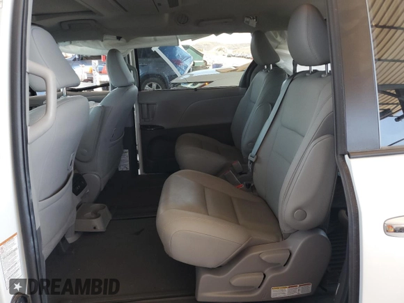 2020 Toyota Sienna XLE Auto Access Seat with VIN 5TDYZ3DC6LS084230, listed as a Copart auction lot 50468495 with 23,167 mi miles and Salvage Title. Bid and sale history available at carsss.com. Image 11.