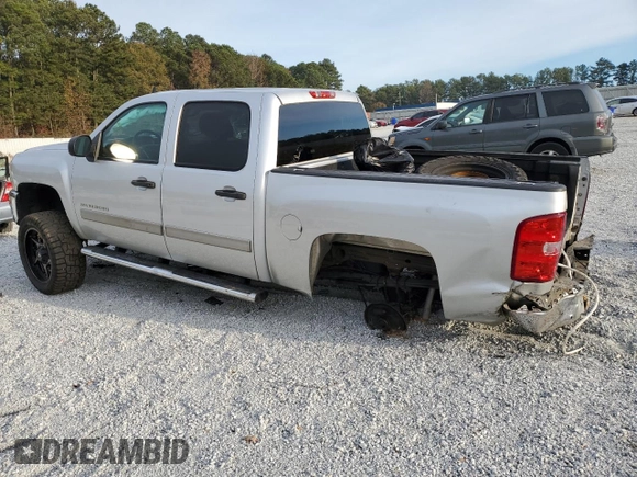 2013 Chevrolet Silverado 1500 LT with VIN 3GCPCSE04DG212962, listed as a Copart auction lot 83388404 with 232,507 mi miles and Salvage Title. Bid and sale history available at DreamBid. Image 2.