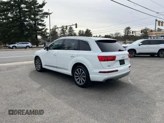 2018 Audi Q7 Premium Plus with VIN WA1LAAF70JD019690, listed as a Copart auction lot 49583775 with 127,047 mi miles and Clean Title. Bid and sale history available at carsss.com. Image 3.