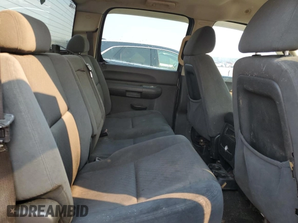 2008 Chevrolet Silverado 1500 1LT with VIN 3GCEC13068G223245, listed as a Copart auction lot 50980115 with 304,965 mi miles and Clean Title. Bid and sale history available at DreamBid. Image 10.