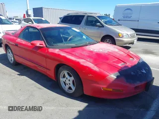 1997 Pontiac Firebird Firebird with VIN 2G2FS22K8V2226294, listed as a IAAI auction lot 42827467 with 167,543 mi miles and . Bid and sale history available at DreamBid. Image 1.