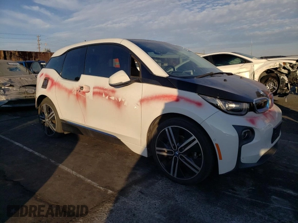 2014 BMW i3 с VIN WBY1Z2C59EV285786, выставлен на аукционе Copart как лот 83424914 с пробегом 65 565 миль миль и Списание • Salvage title. История ставок и продаж доступна на DreamBid. Изображение 4.