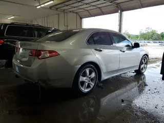 2010 Acura TSX z VIN JH4CU2F63AC011226, wystawiony jako Copart lot #59087635 z przebiegiem 130 874 mil mil oraz Szkoda całkowita • Salvage title. Historia ofert i sprzedaży dostępna na DreamBid. Obrazek 3.