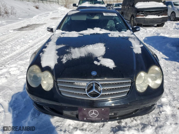 2004 Mercedes-Benz SL-Class with VIN WDBSK75F34F074135, listed as a Copart auction lot 45679375 with 59,440 mi miles and Clean Title. Bid and sale history available at carsss.com. Image 5.