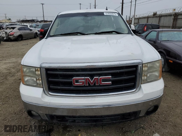 2008 GMC Sierra 1500 with VIN 2GTEC13Y581210775, listed as a Copart auction lot 47855975 with 229,239 mi miles and Clean Title. Bid and sale history available at DreamBid. Image 5.