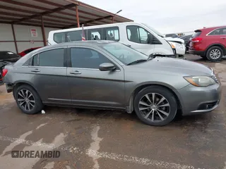 2013 Chrysler 200 Touring with VIN 1C3CCBBB4DN546912, listed as a IAAI auction lot 41786895 with 185,263 mi miles. Bid and sale history available at carsss.com. Image 13.