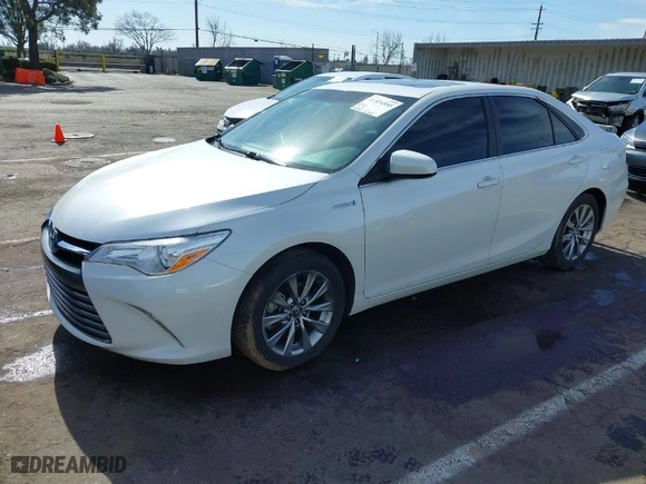 2016 Toyota Camry Hybrid LE with VIN 4T1BD1FK6GU194723, listed as a IAAI auction lot 41524555 with NaN miles. Bid and sale history available at carsss.com. Image 2.