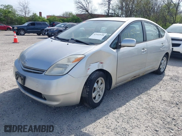 2004 Toyota Prius with VIN JTDKB20U240058943, listed as a IAAI auction lot 42103528 with 257,923 mi miles. Bid and sale history available at carsss.com. Image 2.