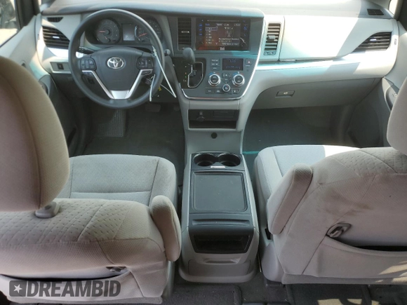 2015 Toyota Sienna LE AAS с VIN 5TDKK3DC2FS546152, выставлен на аукционе Copart как лот 59023215 с пробегом 78 583 миль миль и Списание • Salvage title. История ставок и продаж доступна на DreamBid. Изображение 8.