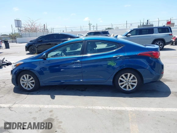 2014 Hyundai Elantra SE z VIN KMHDH4AE1EU176823, wystawiony jako IAAI lot #42236899 z przebiegiem 59 247 mil mil oraz . Historia ofert i sprzedaży dostępna na DreamBid. Obrazek 14.