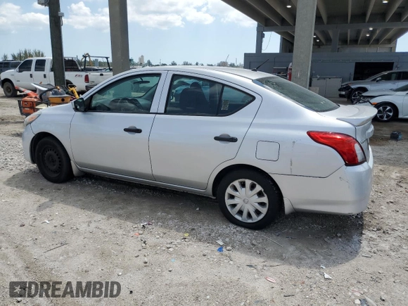 2016 Nissan Versa S z VIN 3N1CN7AP3GL859294, wystawiony jako Copart lot #57069925 z przebiegiem 124 928 mil mil oraz Czysty tytuł • Clean title. Historia ofert i sprzedaży dostępna na DreamBid. Obrazek 2.