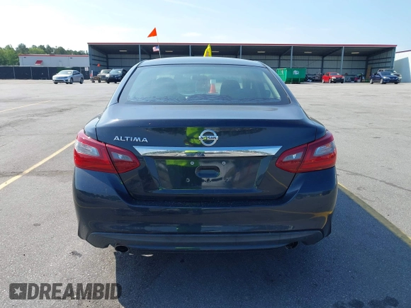 2018 Nissan Altima SR with VIN 1N4AL3AP8JC224924, listed as a IAAI auction lot 42145463 with 124,748 mi miles and . Bid and sale history available at carsss.com. Image 17.