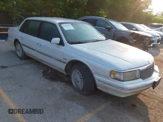 1993 Lincoln Continental with VIN 1LNLM9743PY682992, listed as a IAAI auction lot 42452631 with 121,408 mi miles and . Bid and sale history available at DreamBid. Image 1.