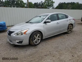 2014 Nissan Altima 2.5 SL with VIN 1N4AL3AP5EN257177, listed as a Copart auction lot 50949625 with 267,232 mi miles and Salvage Title. Bid and sale history available at carsss.com. Image 1.