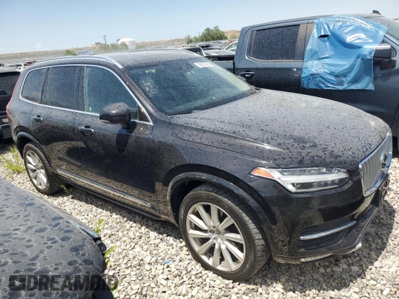 2016 Volvo XC90 T6 Inscription with VIN YV4A22PL0G1022740, listed as a Copart auction lot 58052595 with 102,901 mi miles and Clean title. Bid and sale history available at DreamBid. Image 4.