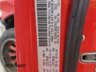2017 Ram 2500 Tradesman z VIN 3C6UR5HJ3HG537915, wystawiony jako Copart lot #80660304 z przebiegiem 189 498 mil mil oraz Szkoda całkowita • Salvage title. Historia ofert i sprzedaży dostępna na DreamBid. Obrazek 12.