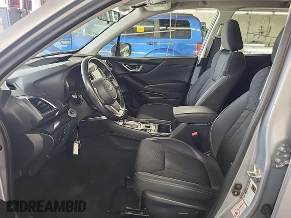 2019 Subaru Forester Premium with VIN JF2SKAGC7KH552139, listed as a IAAI auction lot 42566945 with 204,278 mi miles and . Bid and sale history available at DreamBid. Image 27.