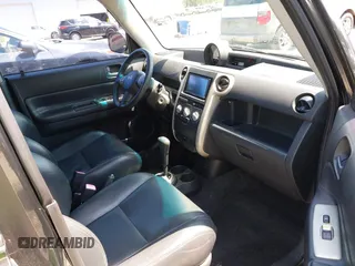 2006 Scion xB z VIN JTLKT324864092871, wystawiony jako IAAI lot #42416091 z przebiegiem 163 331 mil mil oraz . Historia ofert i sprzedaży dostępna na DreamBid. Obrazek 5.