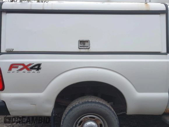 2013 Ford F-250 XL with VIN 1FT7X2B65DEA40820, listed as a IAAI auction lot 41940224 with 193,706 mi miles and . Bid and sale history available at DreamBid. Image 21.