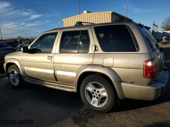 2003 Infiniti QX4 Luxury with VIN JNRDR09Y93W300623, listed as a Copart auction lot 82672114 with 214894 miles and Salvage Title. Bid and sale history available at carsss.com. Image 2.
