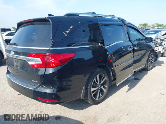 2019 Honda Odyssey Elite with VIN 5FNRL6H92KB089949, listed as a IAAI auction lot 42217646 with 61,193 mi miles and . Bid and sale history available at DreamBid. Image 4.