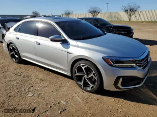 2021 Volkswagen Passat 2.0T R-Line with VIN 1VWMA7A31MC014717, listed as a Copart auction lot 84473574 with 22,971 mi miles and Salvage Title. Bid and sale history available at carsss.com. Image 4.