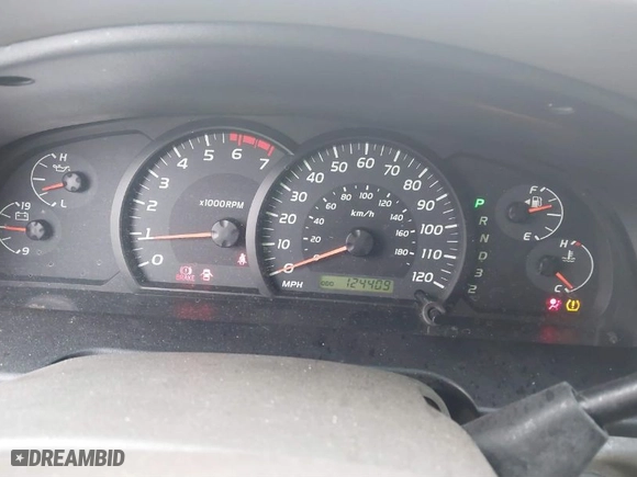 2006 Toyota Tundra SR5 with VIN 5TBBT44176S474522, listed as a IAAI auction lot 41662123 with 124,409 mi miles. Bid and sale history available at carsss.com. Image 7.