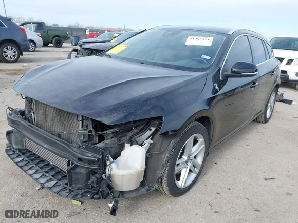 2015 Volvo V60 T5 Drive-E Premier with VIN YV140MEB4F1207460, listed as a IAAI auction lot 41283371 with 97,340 mi miles. Bid and sale history available at carsss.com. Image 2.