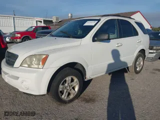 2005 Kia Sorento LX with VIN KNDJD733655418337, listed as a IAAI auction lot 41446936 with 138,524 mi miles. Bid and sale history available at carsss.com. Image 2.
