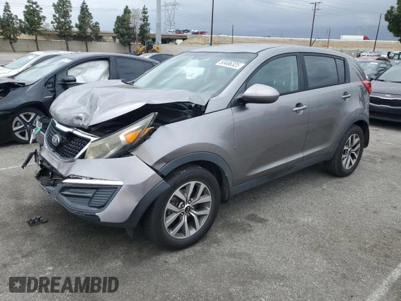 2014 Kia Sportage LX with VIN KNDPB3AC8E7582088, listed as a Copart auction lot 53486325 with 185,601 mi miles and Salvage Title. Bid and sale history available at carsss.com. Image 1.