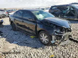 2012 Volkswagen Jetta SE z VIN 3VWDP7AJXCM325248, wystawiony jako Copart lot #49160574 z przebiegiem 77 764 mil mil oraz Szkody całkowita. Historia ofert i sprzedaży dostępna na DreamBid. Obrazek 4.