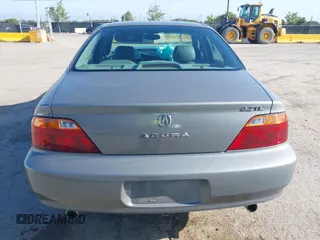2000 Acura TL with VIN 19UUA5664YA046221, listed as a IAAI auction lot 42085196 with 146,489 mi miles. Bid and sale history available at carsss.com. Image 17.