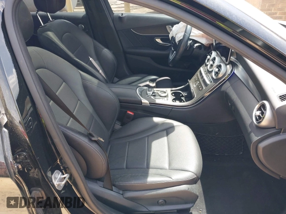 2020 Mercedes-Benz C 300 с VIN 55SWF8EB2LU324170, выставлен на аукционе IAAI как лот 42167947 с пробегом 43 787 миль миль и . История ставок и продаж доступна на DreamBid. Изображение 5.