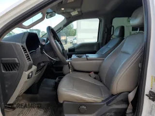 2018 Ford F-250 XL with VIN 1FT7W2B64JEC03990, listed as a Copart auction lot 61021315 with 208,711 mi miles and Clean title. Bid and sale history available at DreamBid. Image 7.