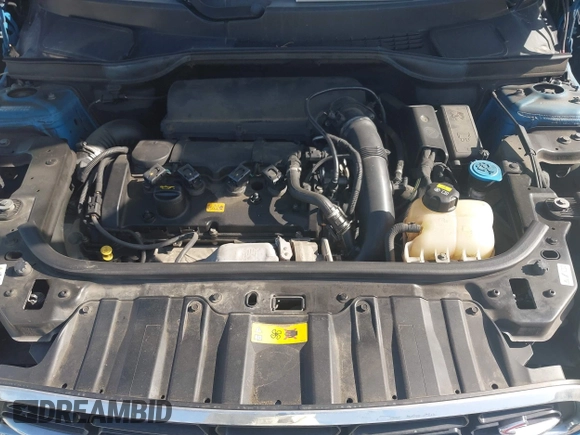 2016 MINI Countryman S with VIN WMWZC3C58GWT10084, listed as a IAAI auction lot 42093564 with 120,694 mi miles and . Bid and sale history available at DreamBid. Image 10.