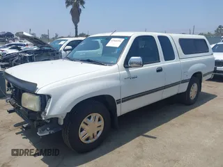 1995 Toyota T100 SR5 z VIN JT4VD12F8S0013406, wystawiony jako IAAI lot #42465291 z przebiegiem 205 683 mil mil oraz . Historia ofert i sprzedaży dostępna na DreamBid. Obrazek 2.