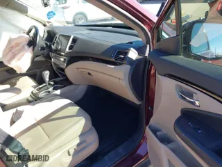 2019 Honda Ridgeline RTL-E with VIN 5FPYK3F72KB024461, listed as a IAAI auction lot 41813568 with 122,364 mi miles. Bid and sale history available at carsss.com. Image 5.