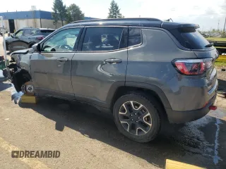 2020 Jeep Compass Trailhawk z VIN 3C4NJDDB3LT203350, wystawiony jako Copart lot #70399364 z przebiegiem 53 910 mil mil oraz Szkoda całkowita • Salvage title. Historia ofert i sprzedaży dostępna na DreamBid. Obrazek 2.