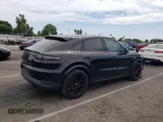 2020 Porsche Cayenne S z VIN WP1BB2AY2LDA57301, wystawiony jako Copart lot #61844863 z przebiegiem 38 367 mil mil oraz . Historia ofert i sprzedaży dostępna na DreamBid. Obrazek 3.