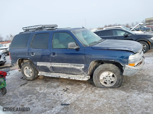 2003 Chevrolet Tahoe LT with VIN 1GNEC13Z63R182212, listed as a IAAI auction lot 41399286 with 241,980 mi miles. Bid and sale history available at carsss.com. Image 13.