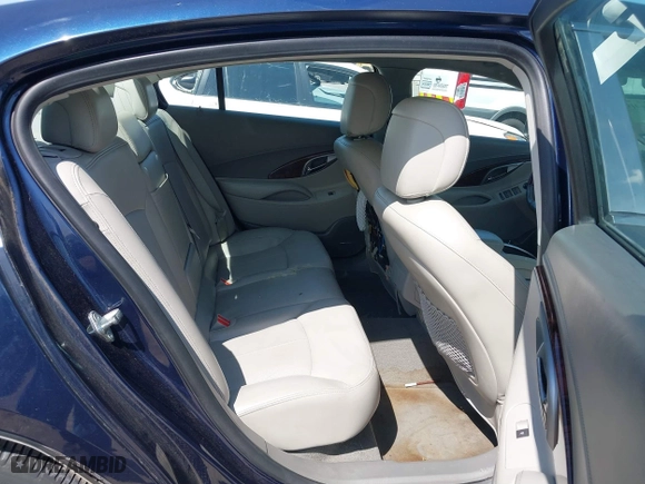 2011 Buick LaCrosse CXS with VIN 1G4GE5ED8BF337794, listed as a IAAI auction lot 40019749 with 125,471 mi miles. Bid and sale history available at carsss.com. Image 8.
