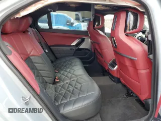 2023 BMW 7 Series 740i z VIN WBA23EH08PCM24789, wystawiony jako Copart lot #47390015 z przebiegiem 51 854 mil mil oraz Nie do naprawy • Non repairable. Historia ofert i sprzedaży dostępna na DreamBid. Obrazek 10.